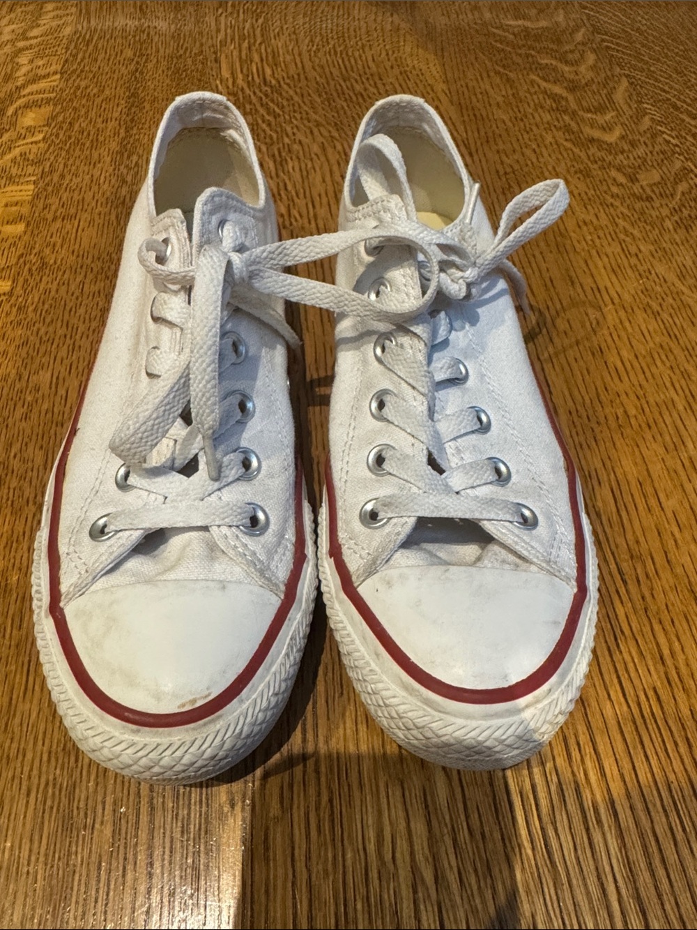 Converse Chuck Taylor All Star White Low Top Canvas Sneakers Women’s 8 Men’s 6 - Picture 2 of 11